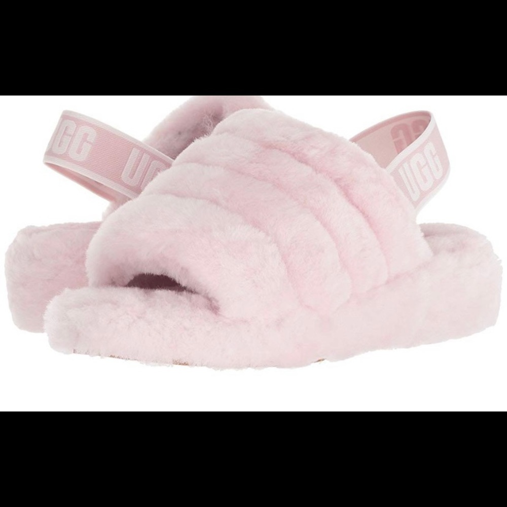 Pink slipper Uggs